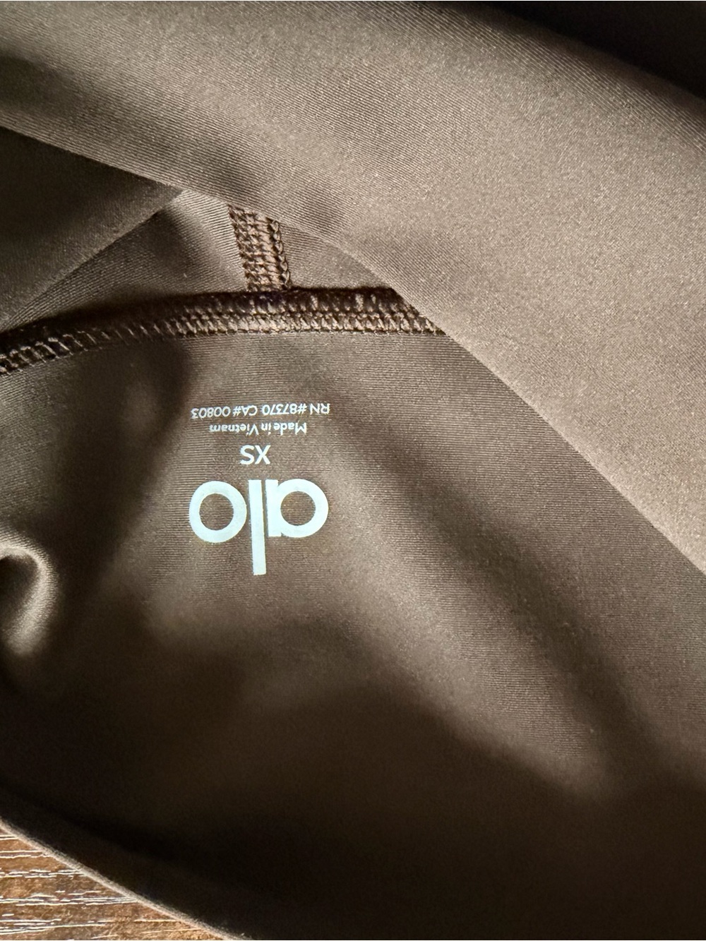 ALO Yoga Women’s Chocolate Brown Lightweight Shirt Jacket